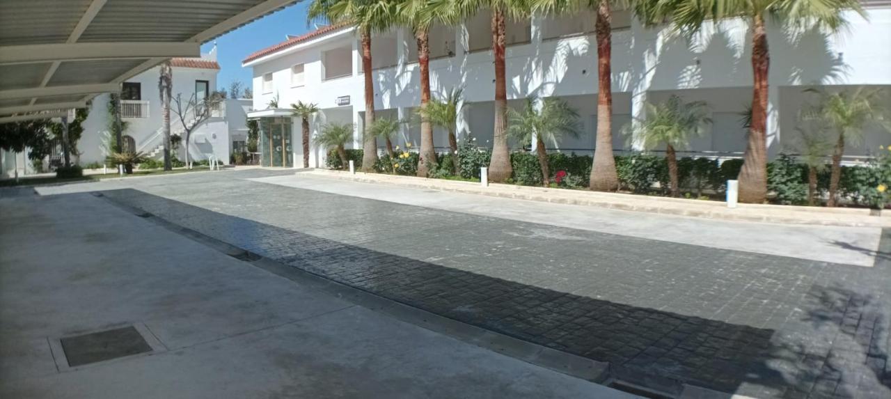 קוניל דה לה פרונטרה Hostal Las Cumbres מראה חיצוני תמונה