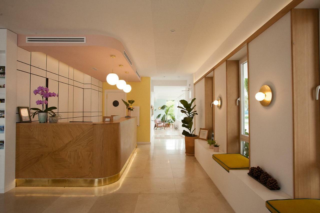 קוניל דה לה פרונטרה Hostal Las Cumbres מראה חיצוני תמונה