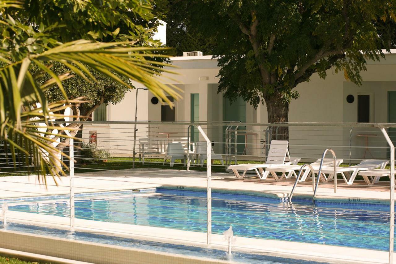 קוניל דה לה פרונטרה Hostal Las Cumbres מראה חיצוני תמונה